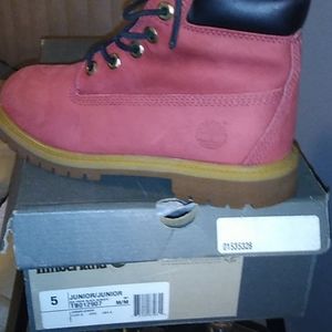 Red and black Timberland boots size 5.5